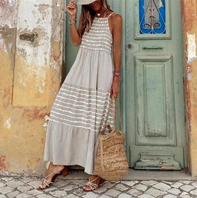 Elegant women's suspenders, round neck and large swing stitching dress
