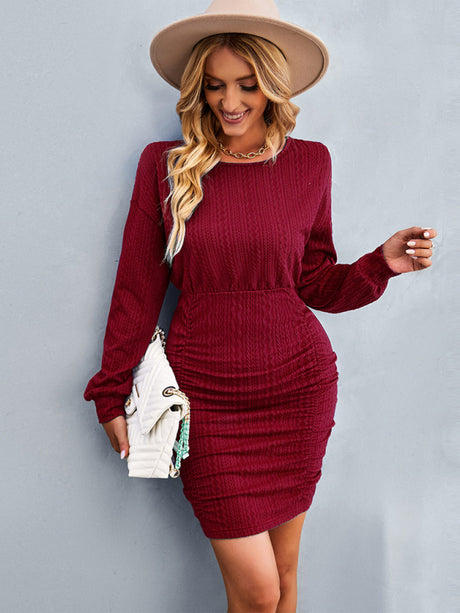 Women’s Ruched Bodycon Scoop Neck Long Sleeves Mini Dress