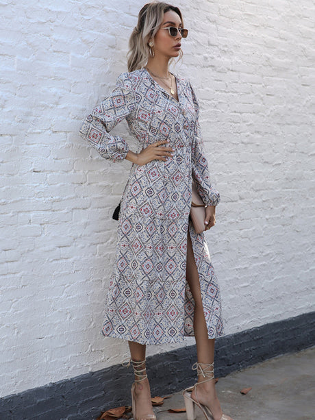 Women’s Bohemian Style Diamond Print Maxi Dress With Cinched Waist And Wide Leg Slit