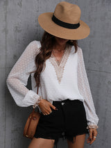 Women's Sweet Dream Solid Color V Neck Lace Trim Polka Dot Puff Sleeve Top