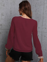 Women's Sweet Dream Solid Color V Neck Lace Trim Polka Dot Puff Sleeve Top