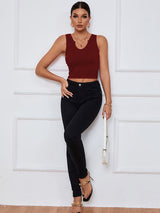 Women's Solid Color Knit Y-neckline Cropped Henley Tank Top