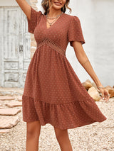 Women's Solid Color V-neck Lace Trim Short-sleeve Ruffle Dress